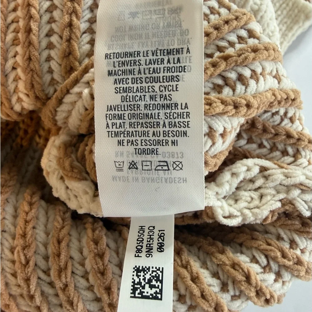 Aerie Beyond Chenille Woman’s Medium Two Toned Tan Cream Knit Crewneck Sweater - Picture 9 of 13